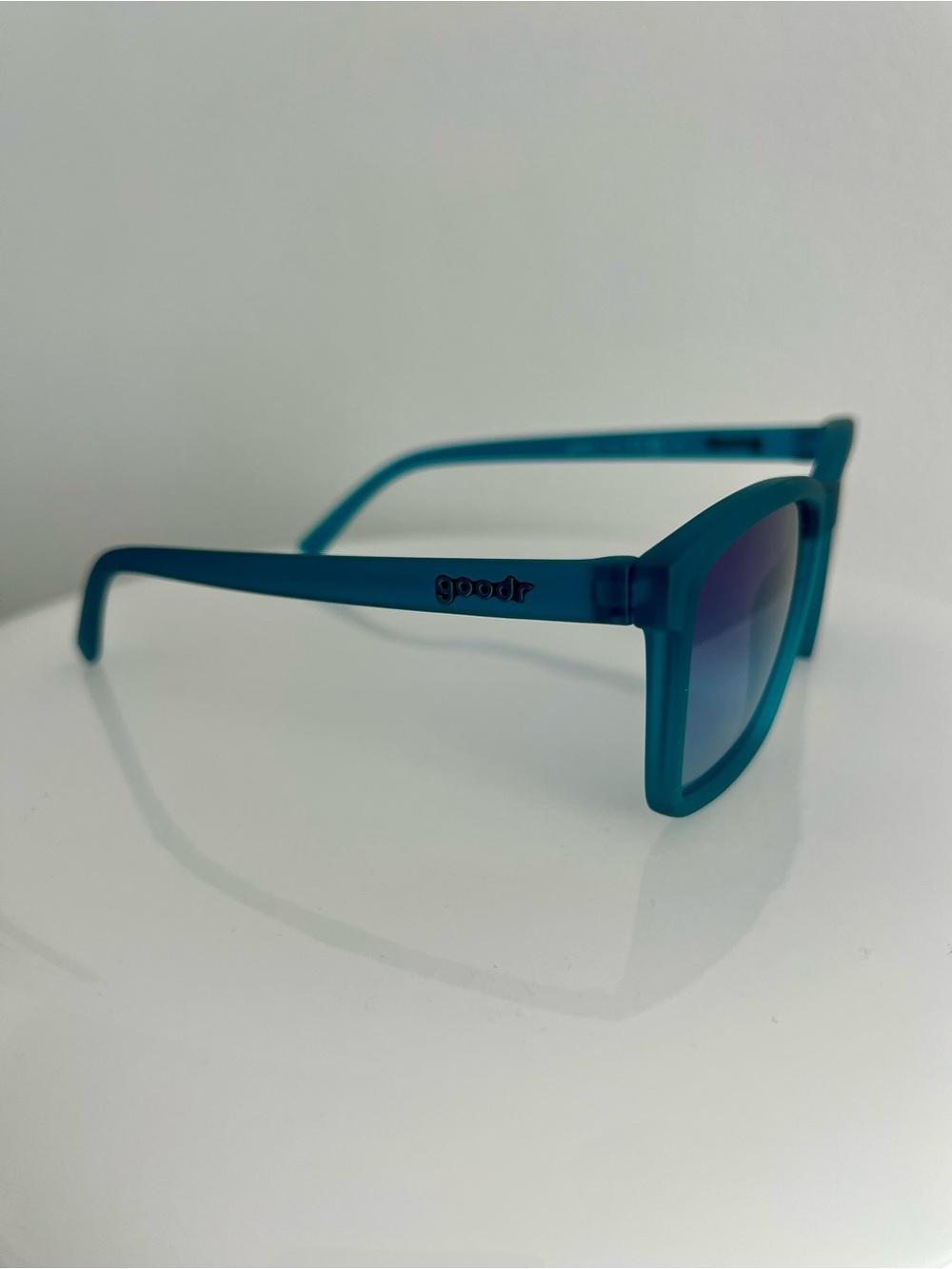NWT Goodr Dungaree Debauchery Polarized Sunglasses Small Fit Petite - Picture 5 of 6